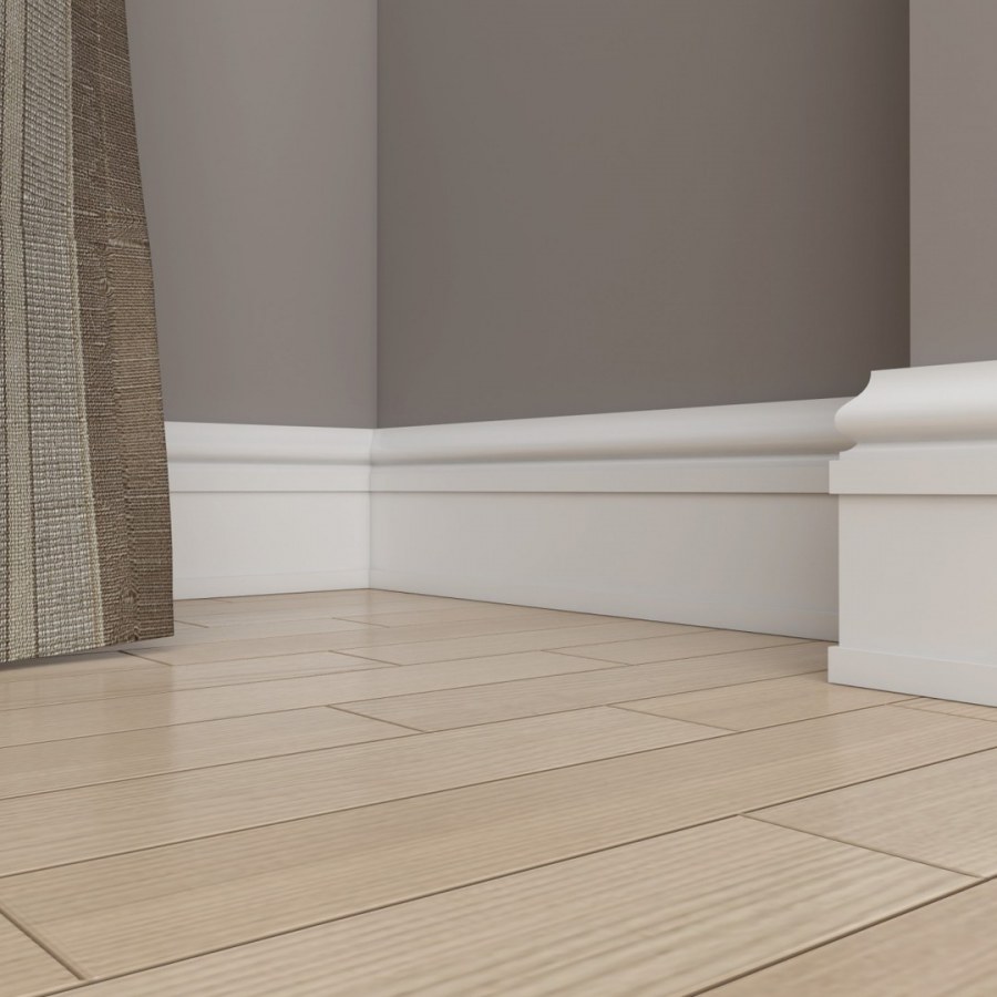 Плинтус Ultrawood Base 019