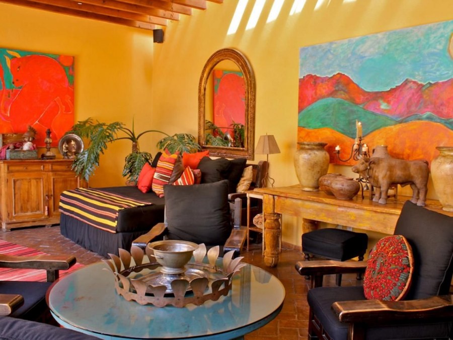 Интерьер в колониальном мексиканском стиле
