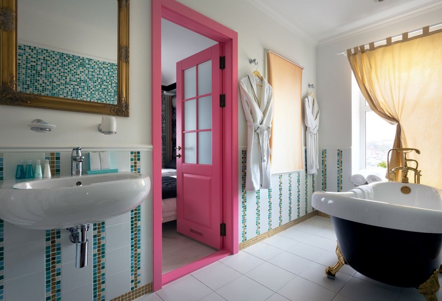 Ванна в стиле Китч