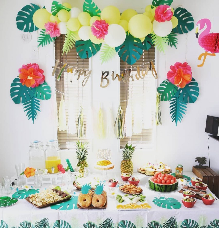 Фотозона Гавайская вечеринка АЛОХА