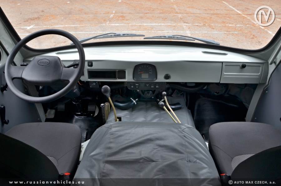 УАЗ Хантер Буханка внутри