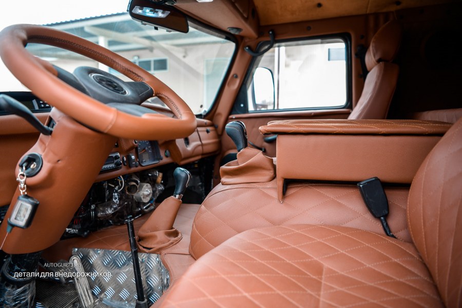 УАЗ 452 новый салон