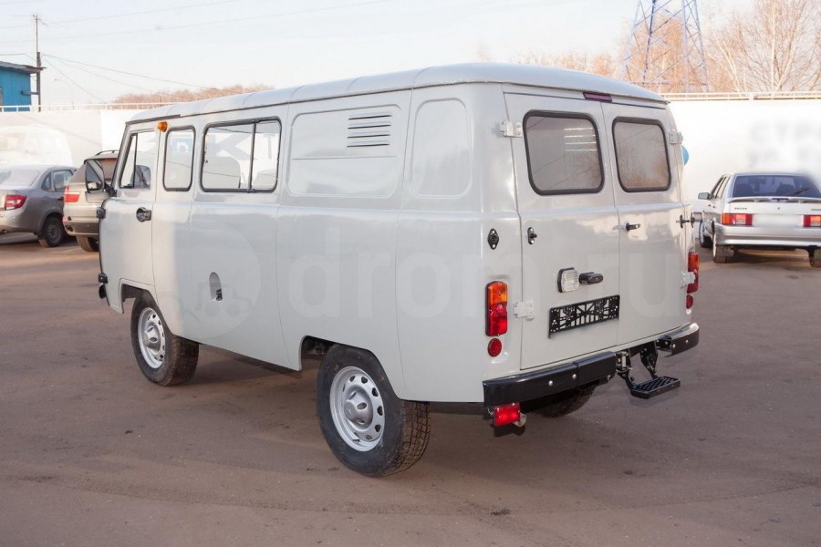 УАЗ-390995 грузовой фургон