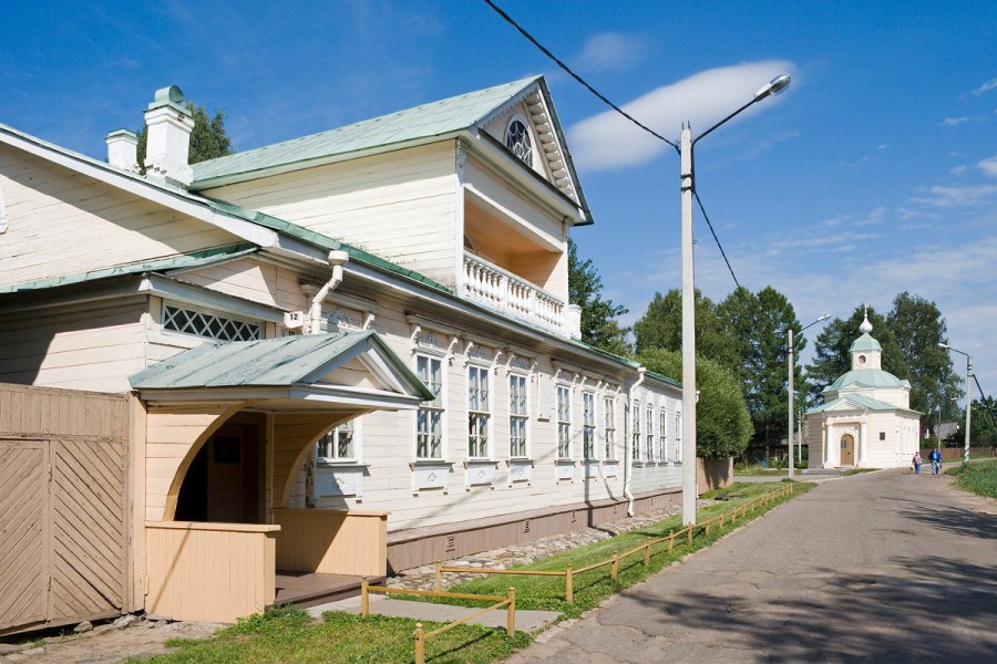 Синево-Дуброво Церковь