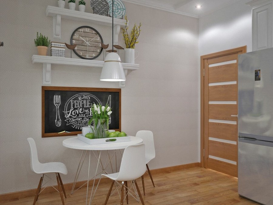 Декор стены на кухне в обеденной зоне