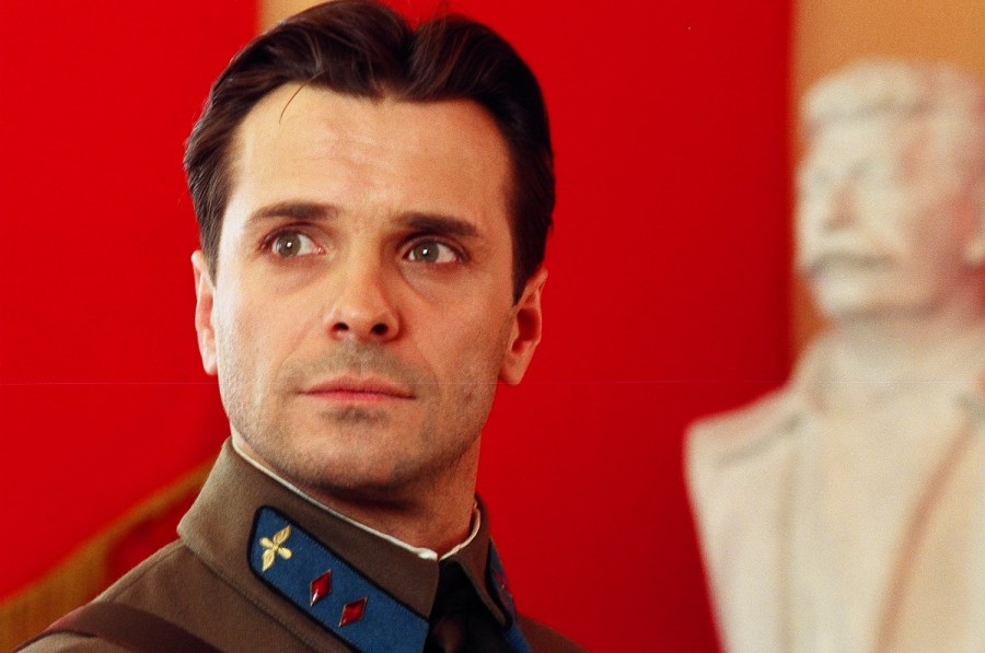 Сергей Астахов жена