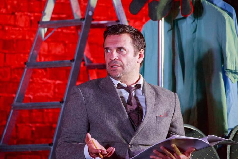 Сергей Астахов в спектакле