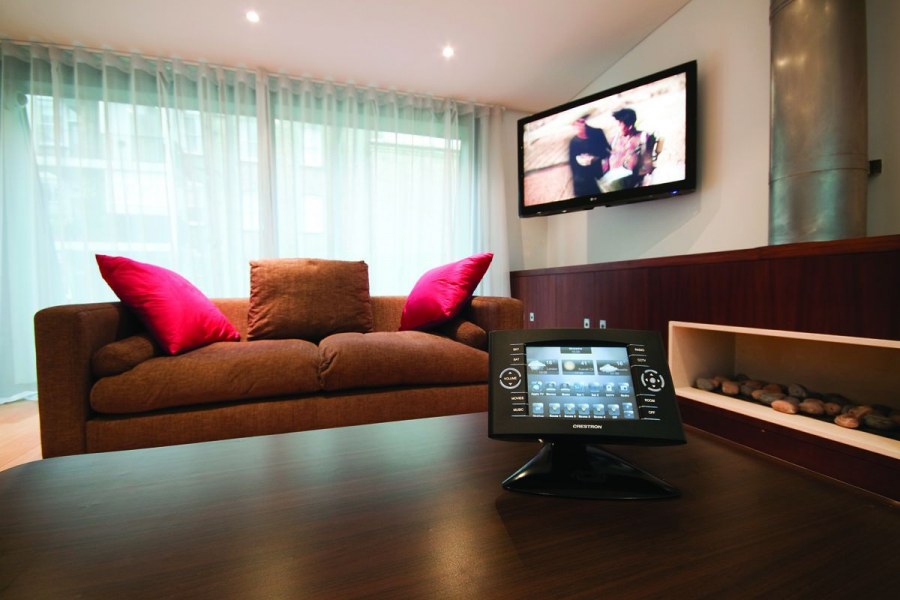 Управление домашним кинотеатром