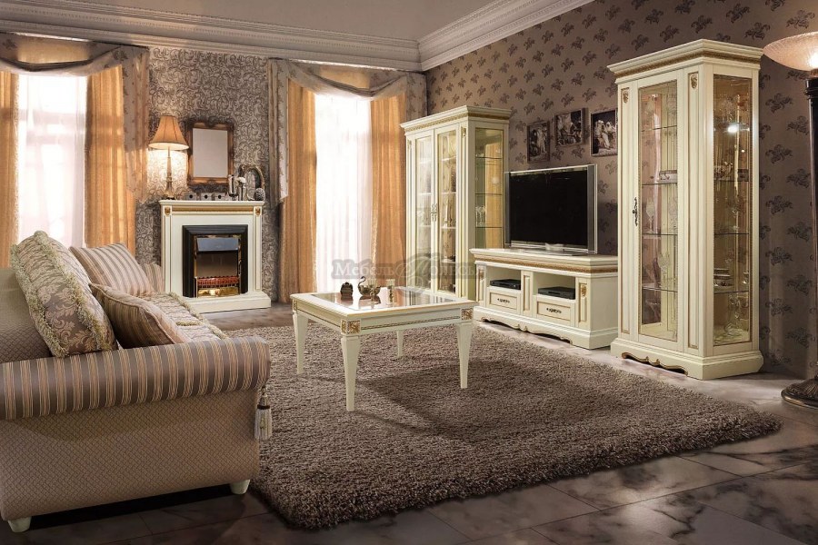 Гостиная Милана Пинскдрев