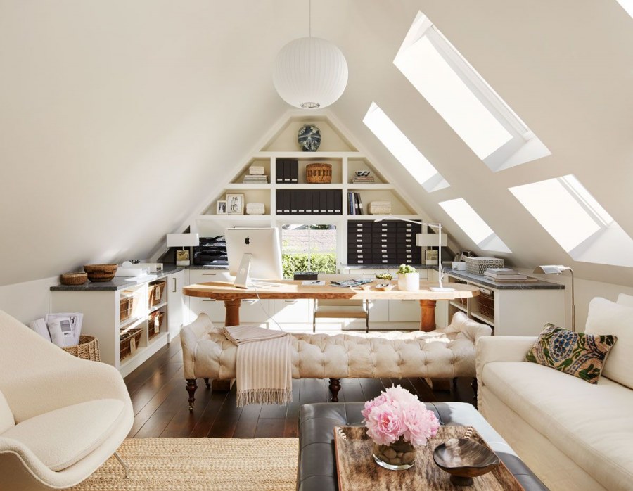 Спальня гостиная на мансарде