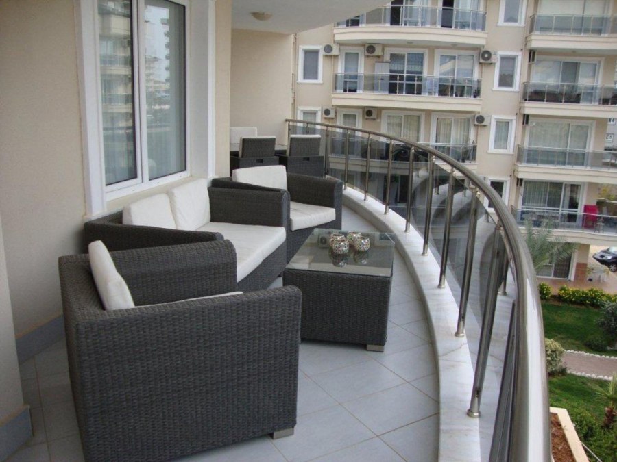 Лоджия с панорамными окнами