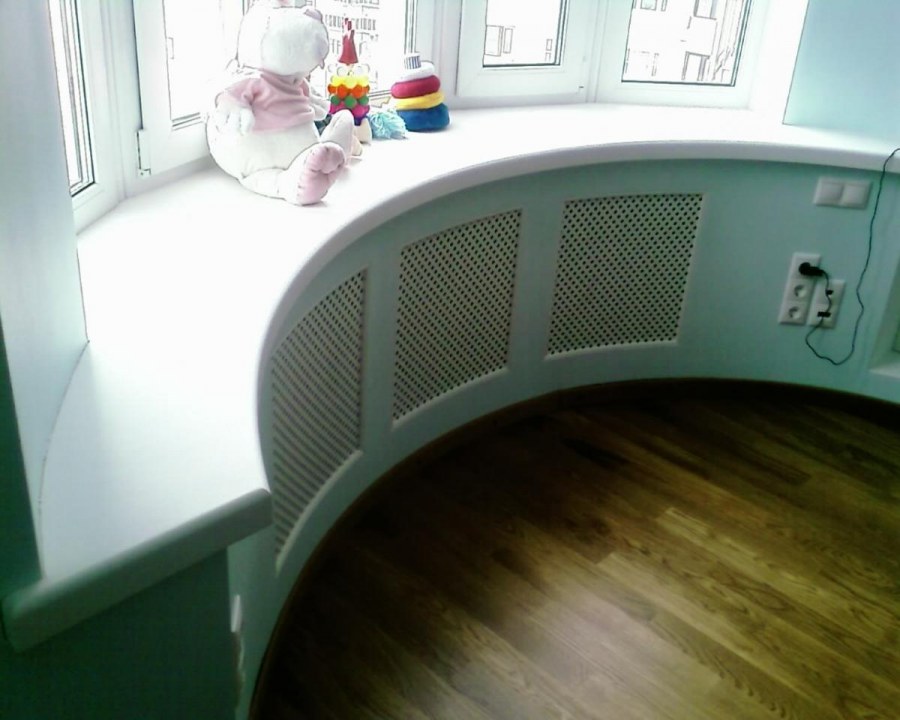 Полукруглый балкон