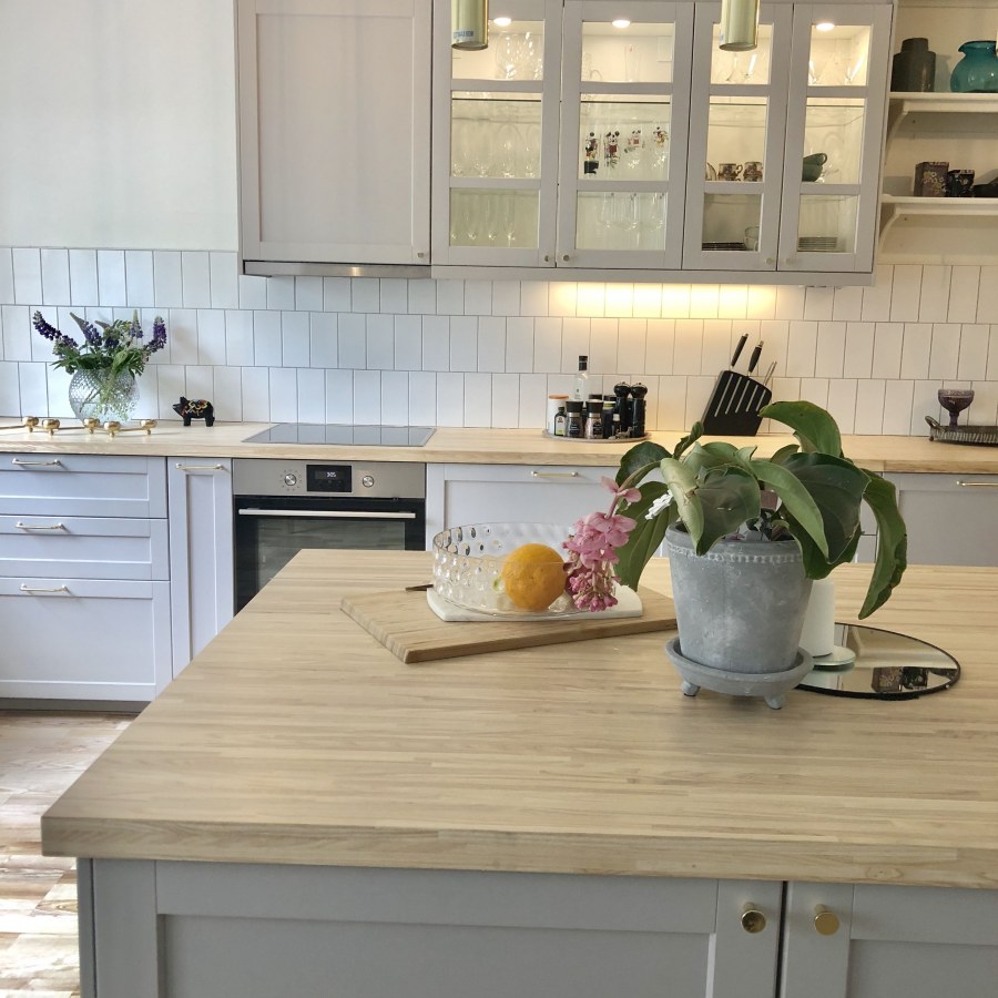 Кухня икеа люрхутан