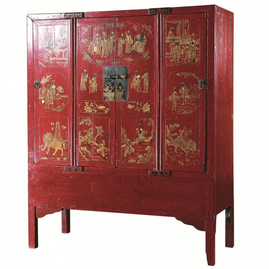 Шкаф из красного дерева