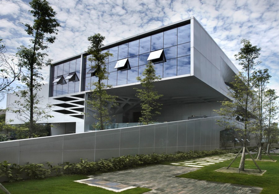 Оригинальные офисные здания