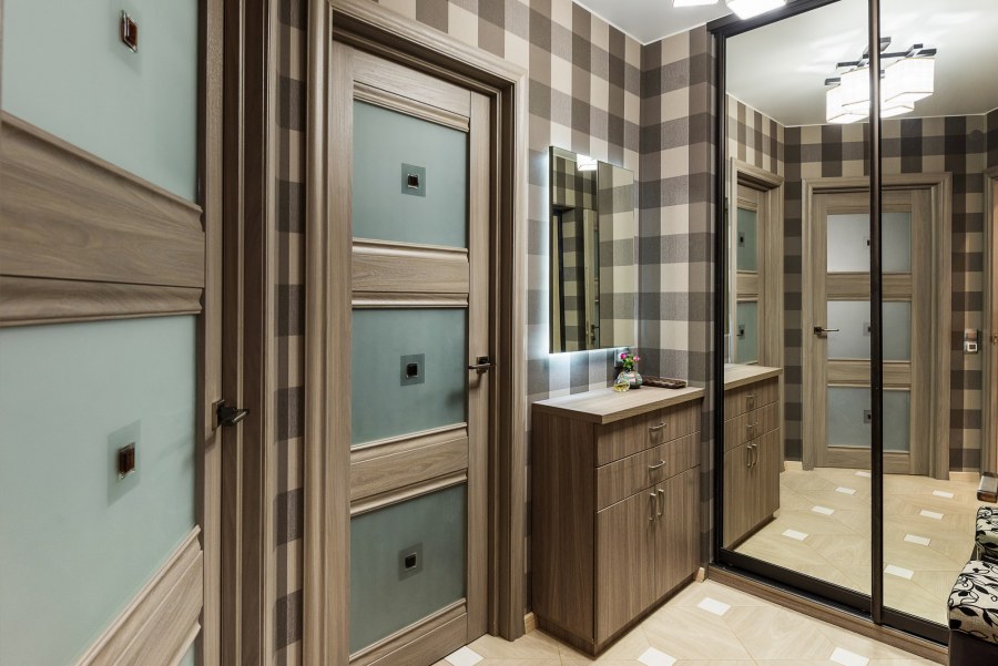 Коридор п-44т двери