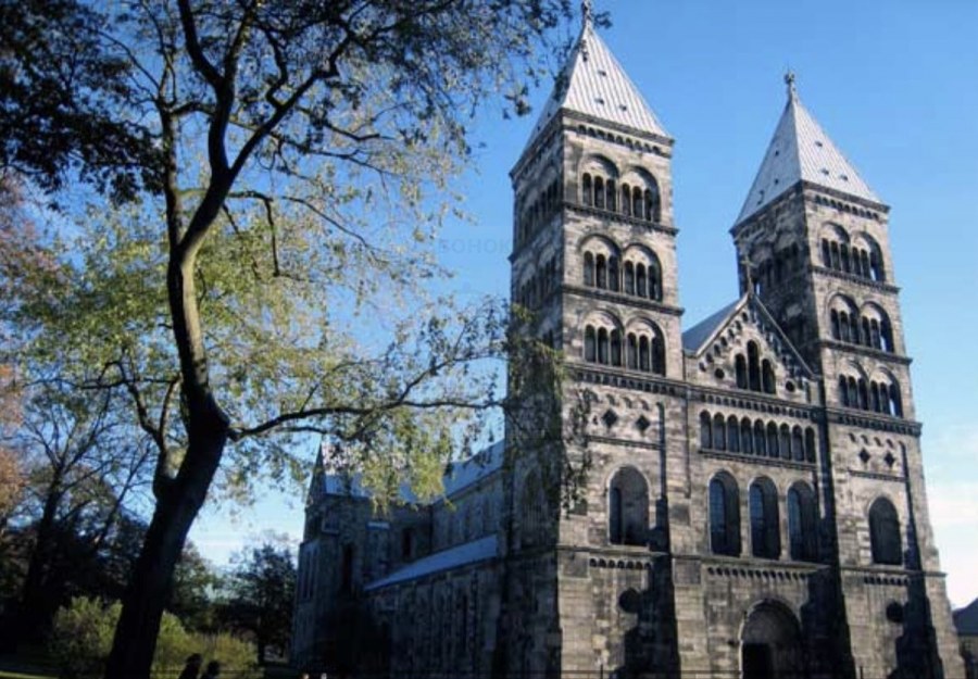 Кафедральный собор Лунда, Швеция. 1145 Год