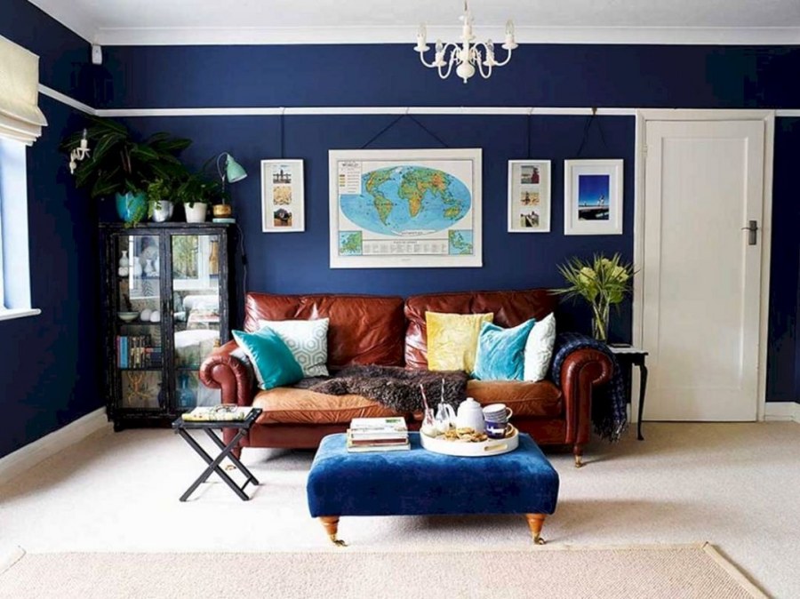 Синяя мебель в гостиной