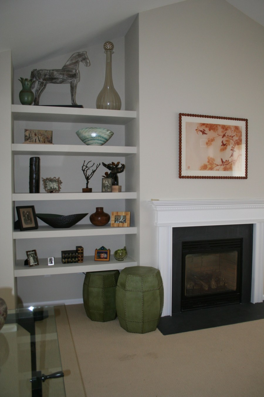 Комната под лестницей