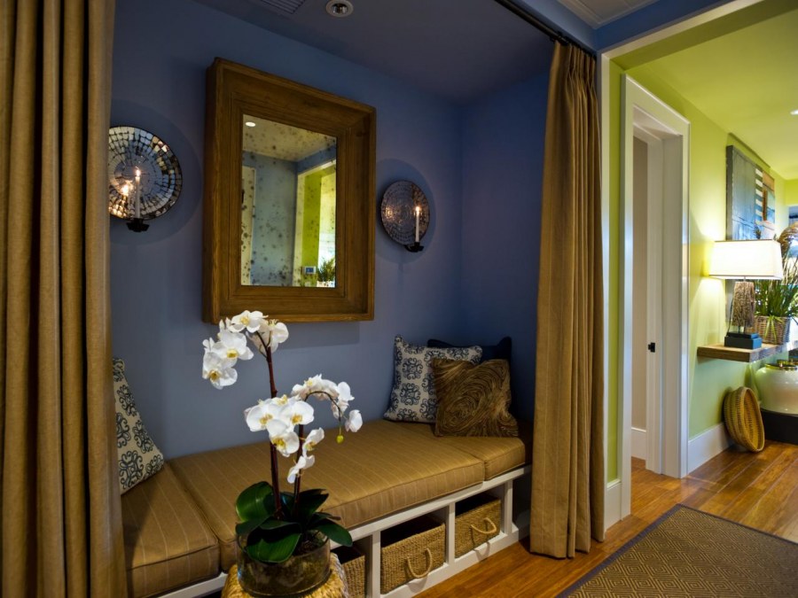 Декор в нишу