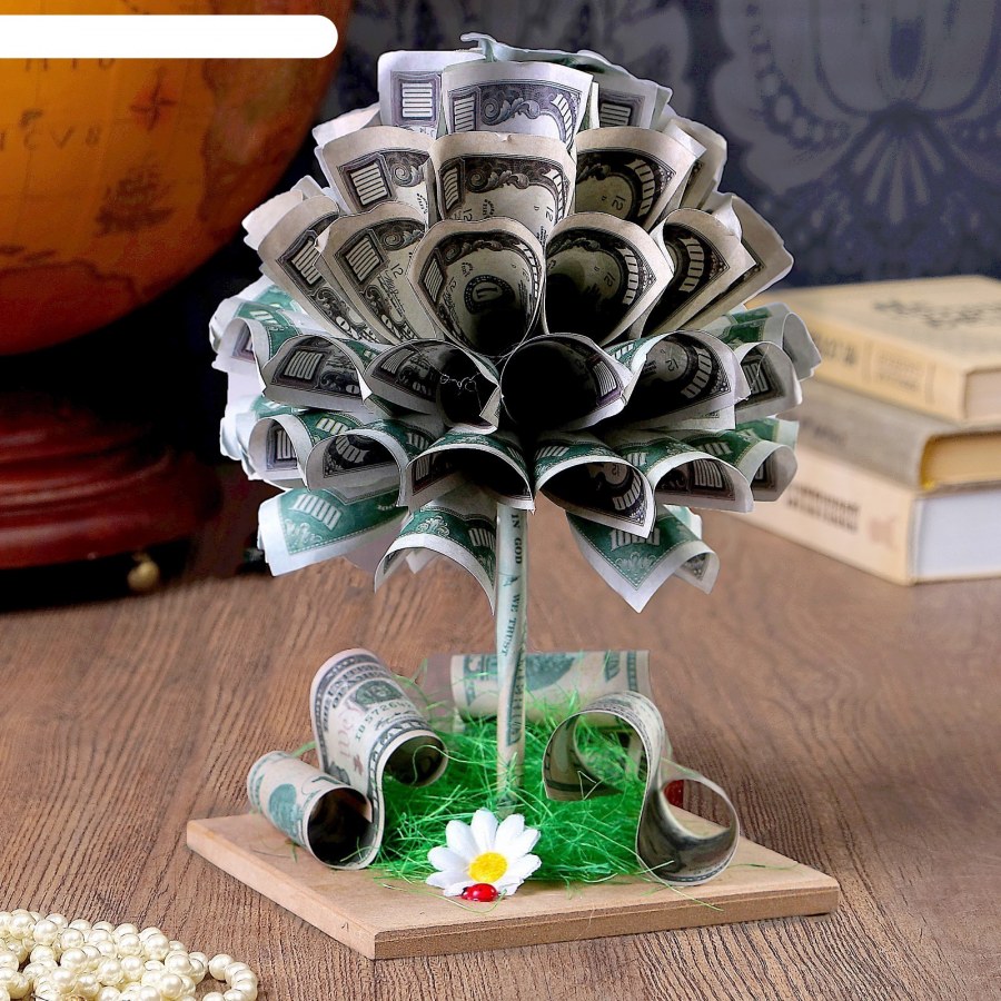 Денежное дерево евро