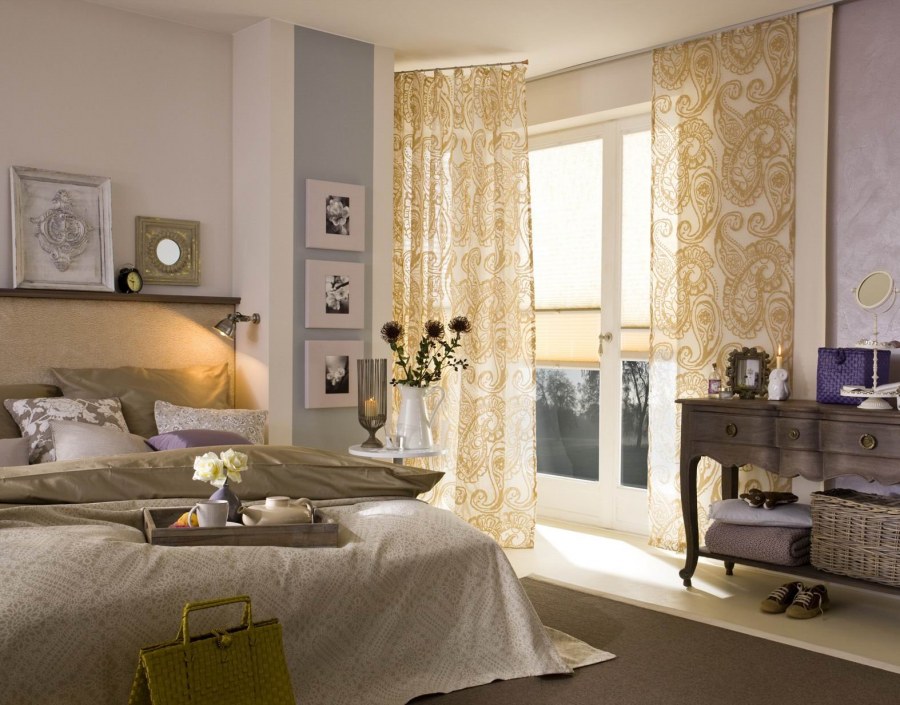 Шторы пастельных тонов в интерьере