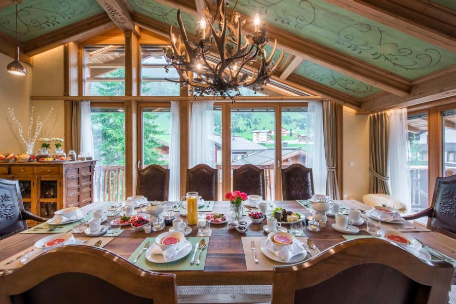 Альпийское Шале интерьер Бардо