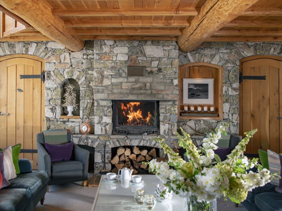 Подушки в стиле Шале