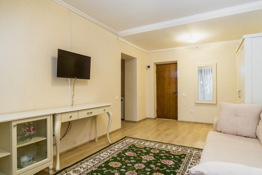 Октябрь Люберцы картинная галерея Айвазовский