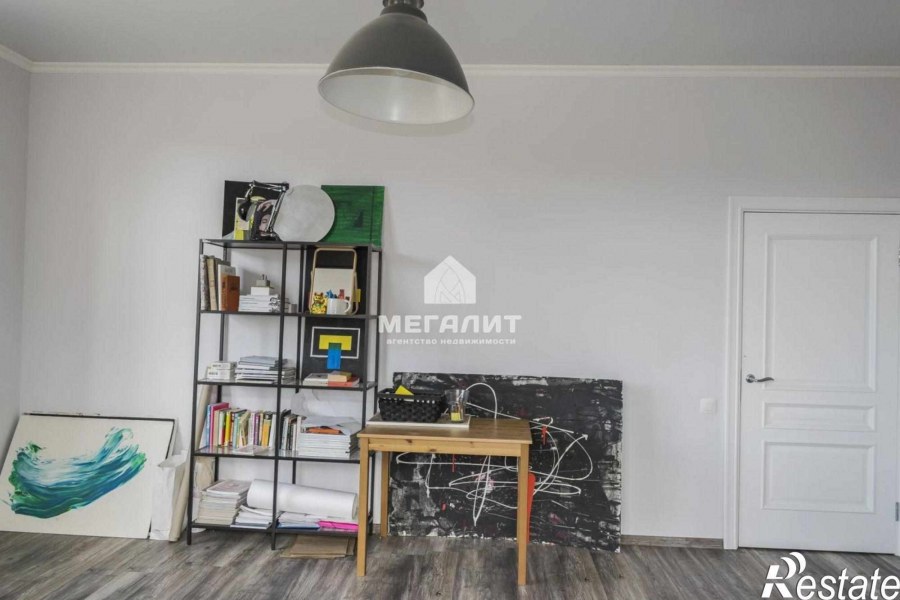 Двухкомнатная квартира Айвазовского, 2