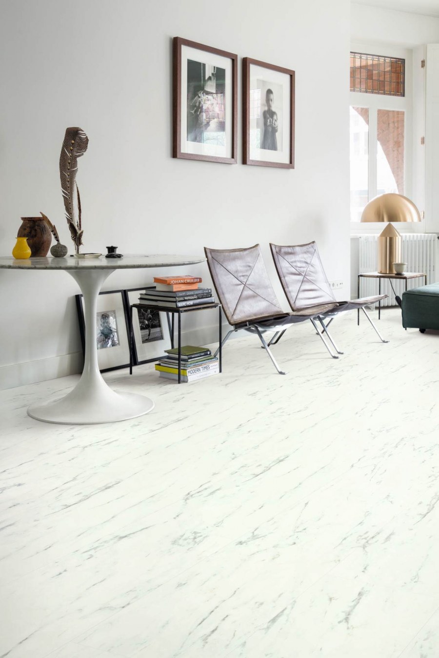 ПВХ-плитка quick-Step QS Livyn Ambient click AMCL 40136 мрамор Каррарский белый