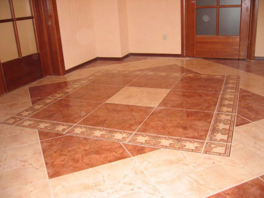 Кафельный пол в квартире