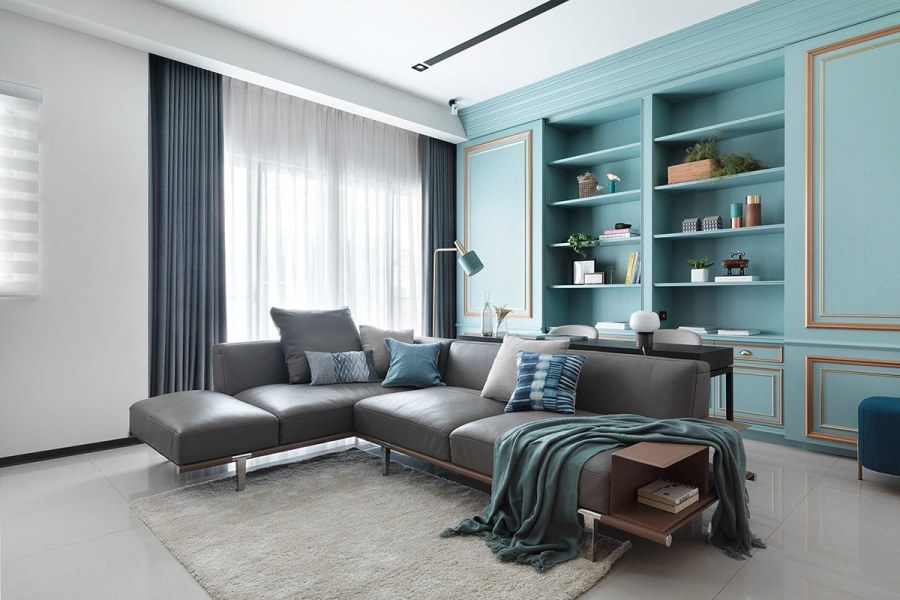 Синий цвет в интерьере гостиной