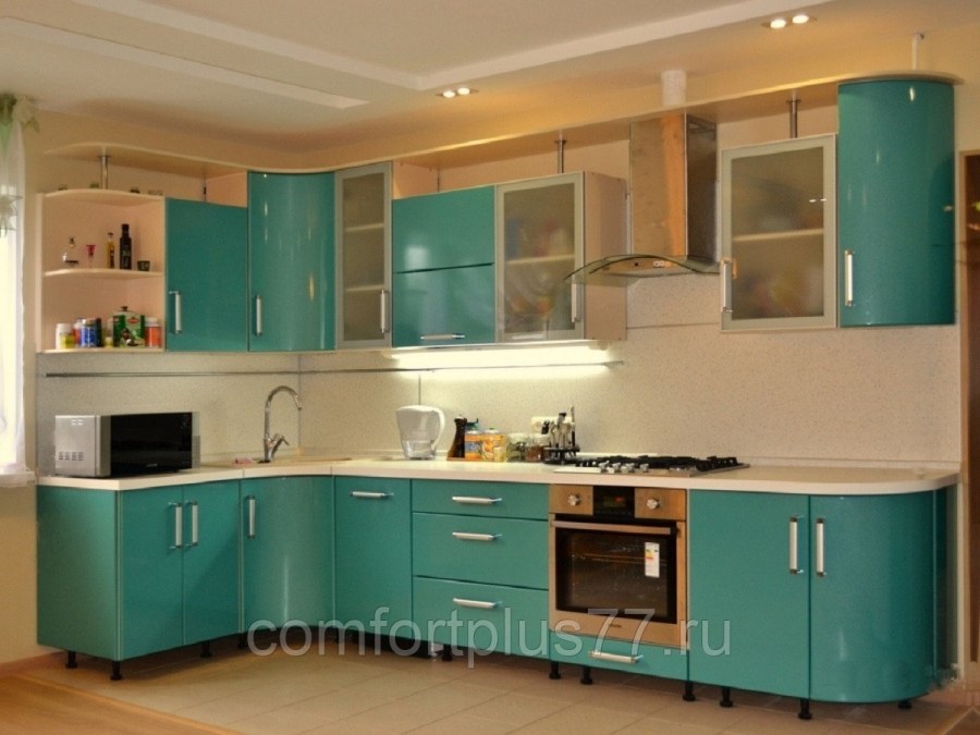 Бирюзовая угловая кухня