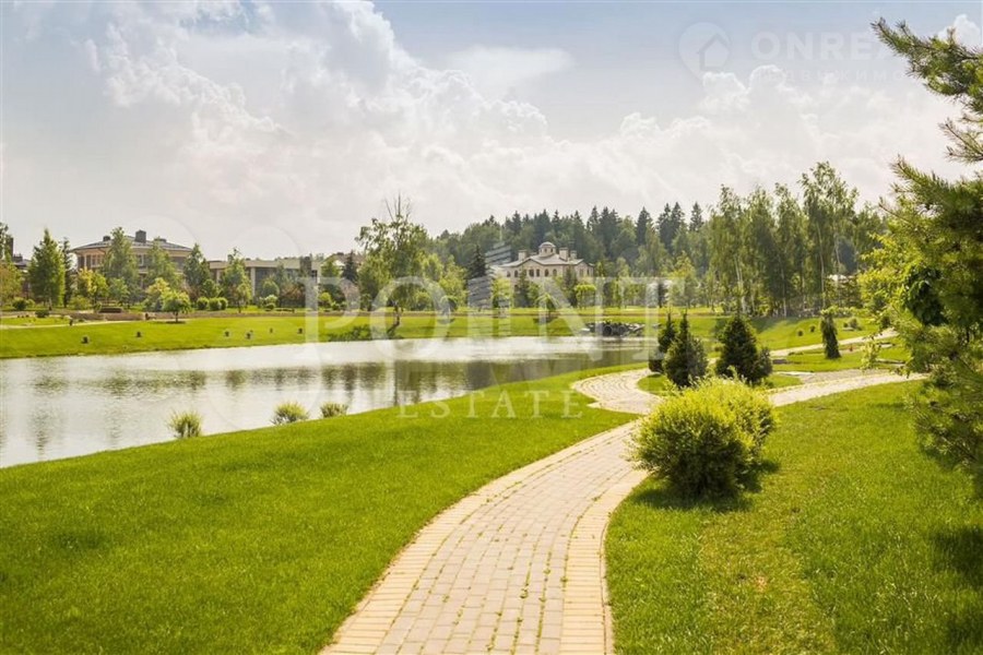 Ландшафтный дизайн загородного дома Шале