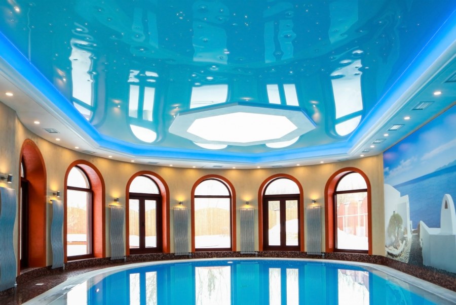 Натяжные потолки