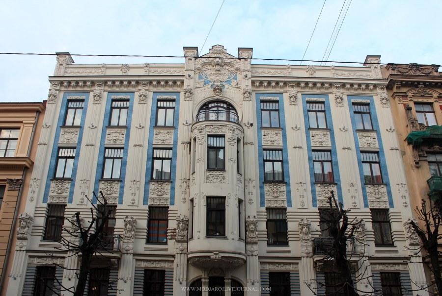 Рижский музей югендстиля снаружи Архитектор