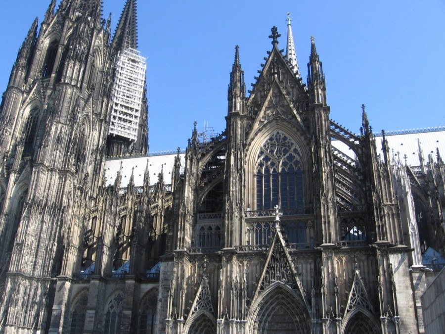 Кельнский собор башни