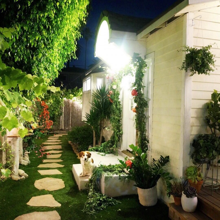 Уютный дачный дворик