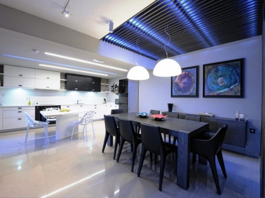 Освещение кухни в стиле хайтек