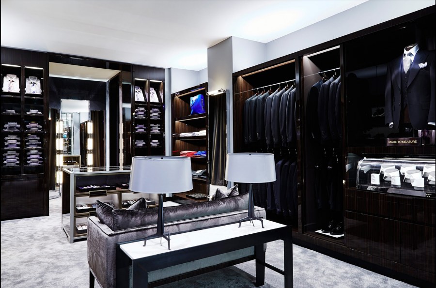 Мужская гардеробная комната