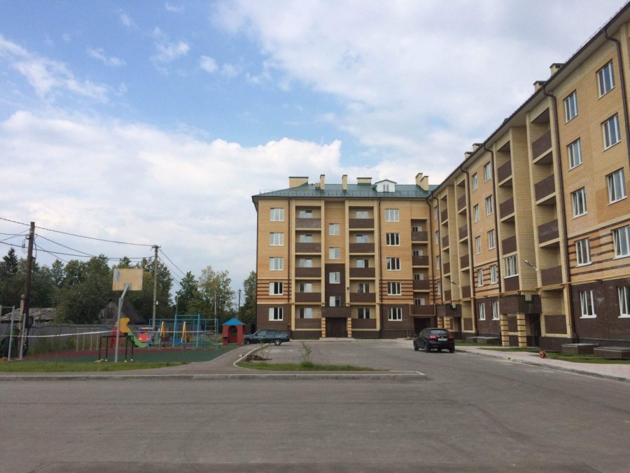 Посёлок Лесной Пушкинский район ул Титова 10