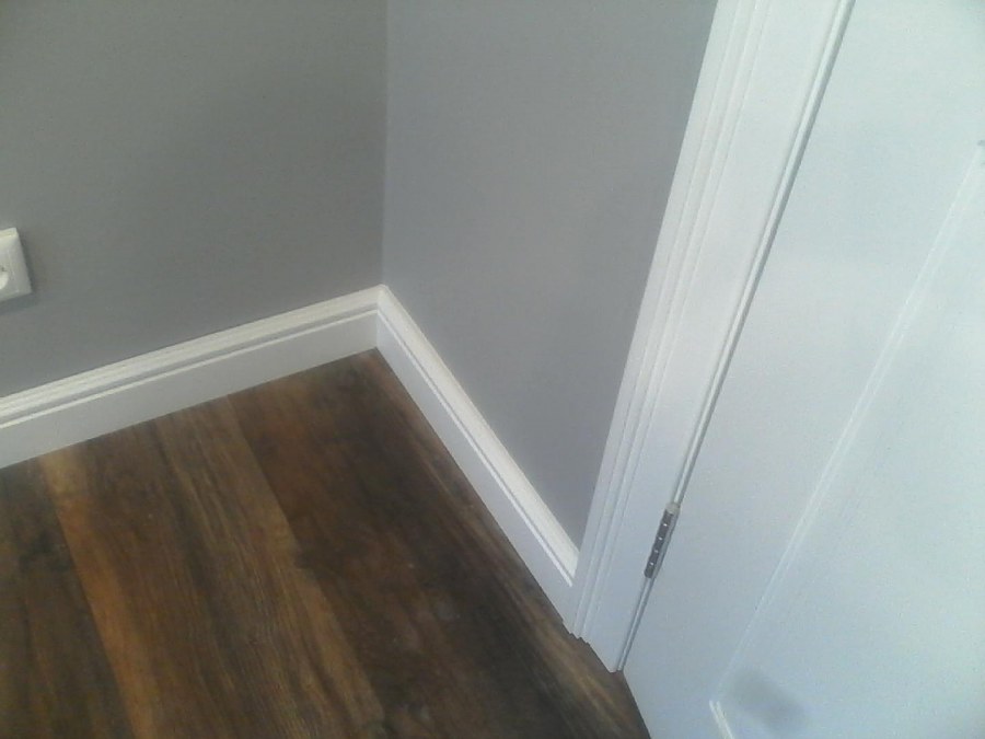 Дюрополимер плинтус серый