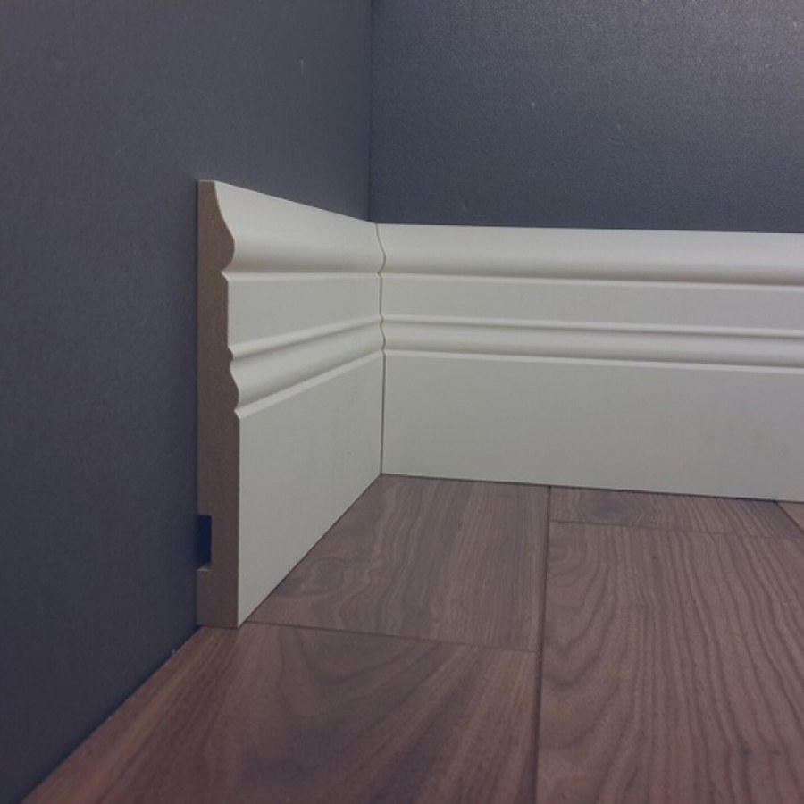 Плинтус Ultrawood Base 007