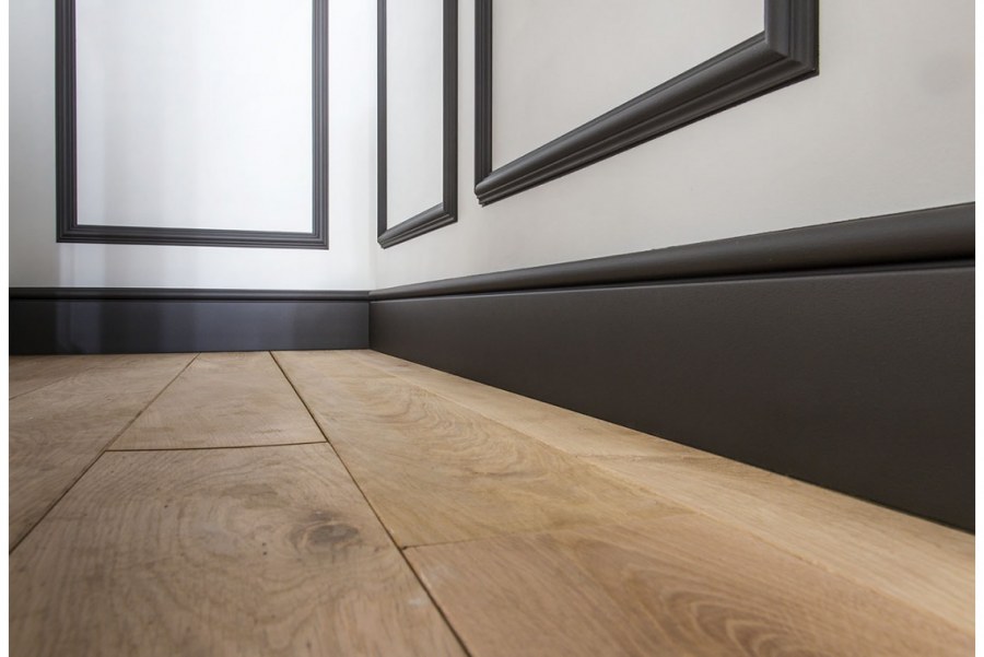 NMC плинтус в интерьере