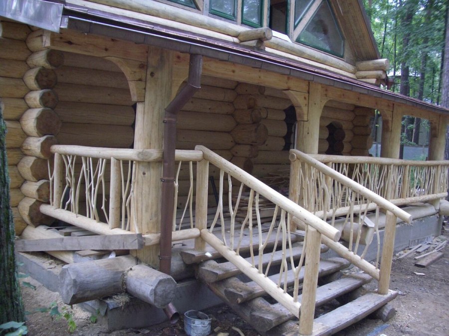 Веранда к бревенчатому дому
