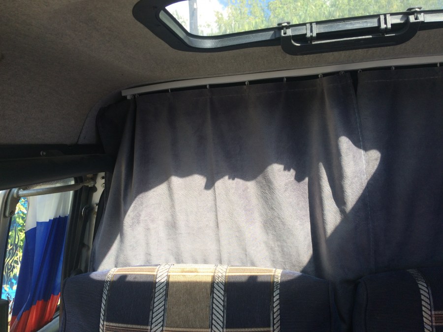 Шторки в Соболь машина