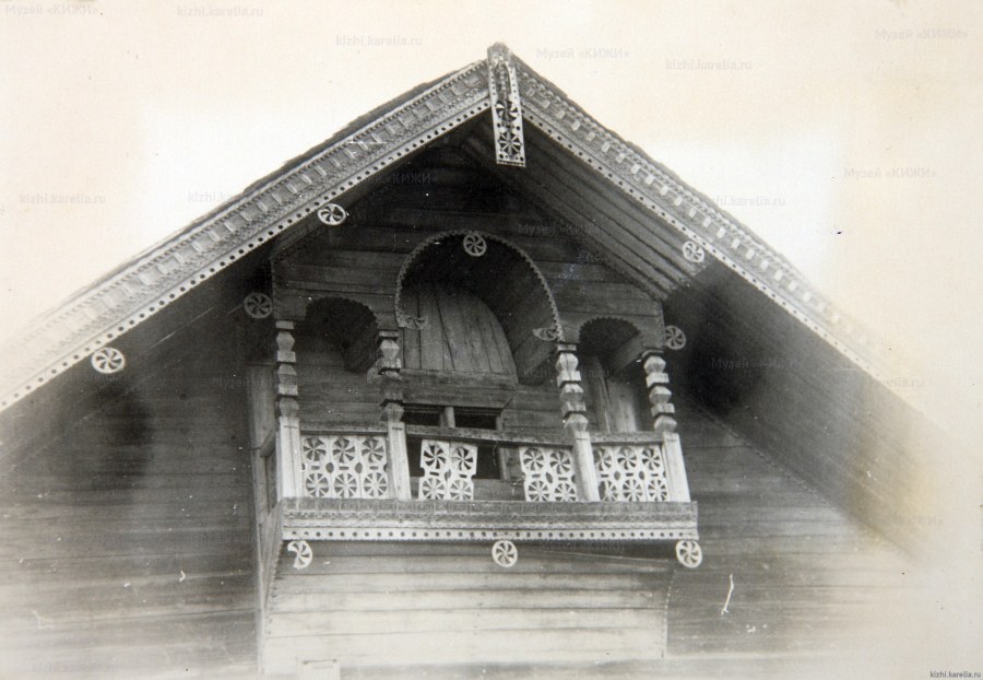 Памятники деревянного зодчества фронтон