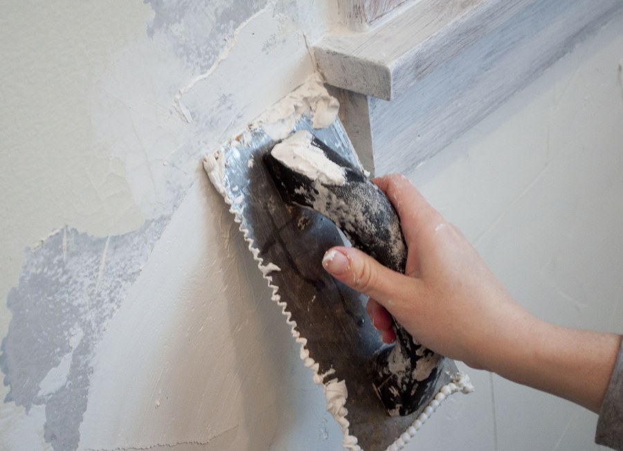 Грунтование стен