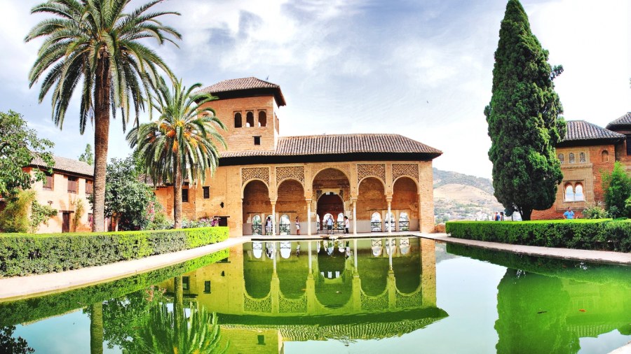 Мавританский стиль Альгамбра